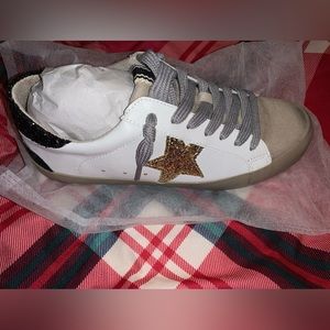 Shu Shop White & Taupe Sneakers (NEW)